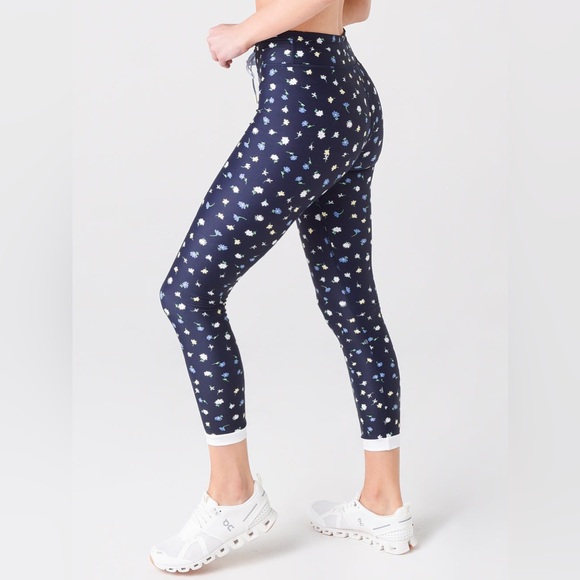 THE UPSIDE‎ Daisy Midi Leggings - Picture 1 of 6